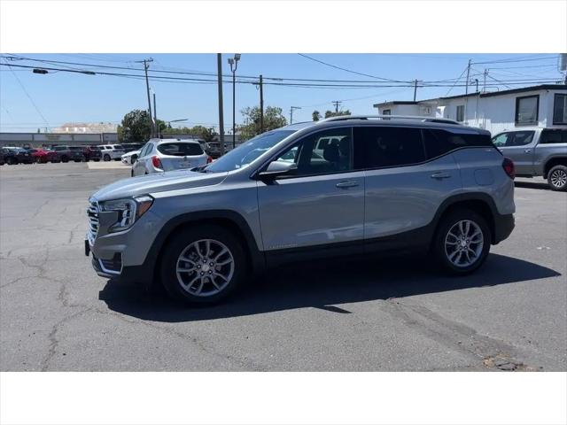 2024 GMC Terrain FWD SLT