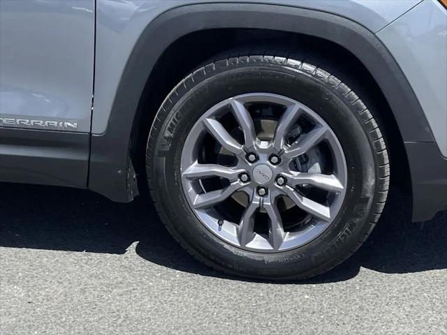 2024 GMC Terrain FWD SLT