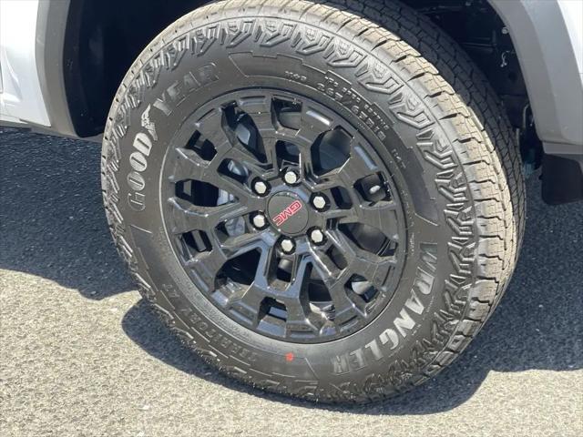 2026 GMC Canyon Elevation, RWD