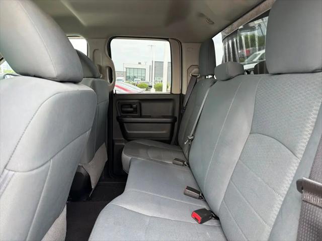 2018 Ram 1500 Express Quad Cab 4x4 64 Box
