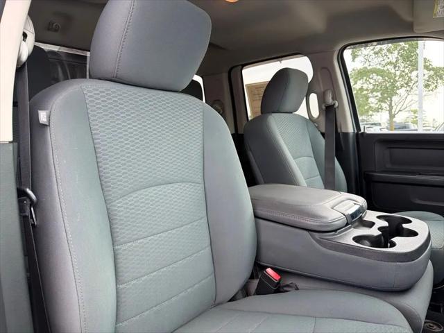 2018 Ram 1500 Express Quad Cab 4x4 64 Box