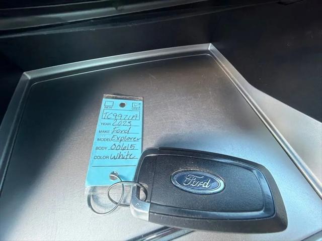 2023 Ford Explorer ST-Line