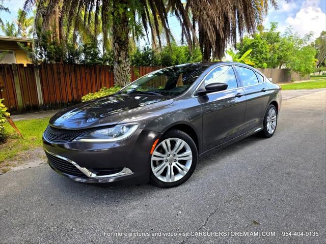 2015 Chrysler 200 Limited