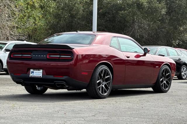 2017 Dodge Challenger R/T Shaker