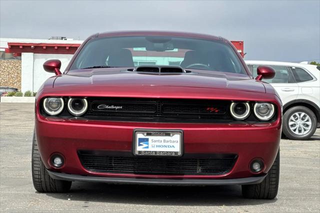 2017 Dodge Challenger R/T Shaker