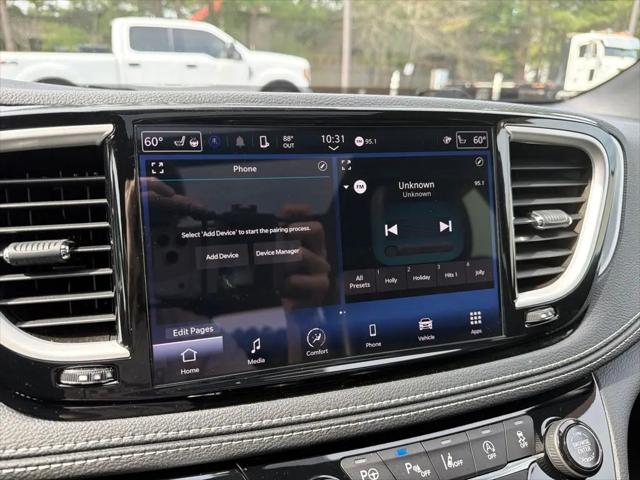 2023 Chrysler Pacifica Touring L AWD