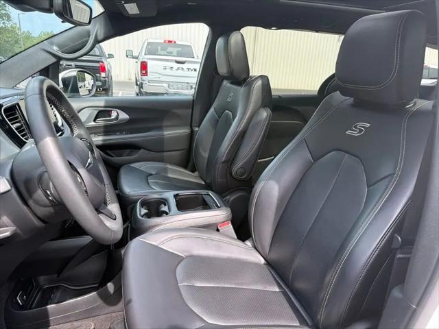 2023 Chrysler Pacifica Touring L AWD