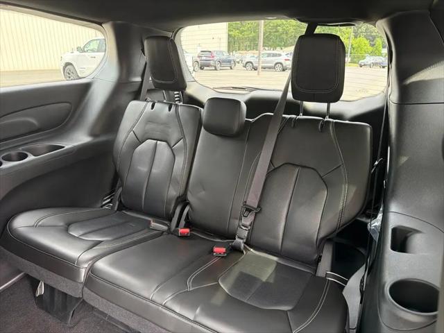 2023 Chrysler Pacifica Touring L AWD