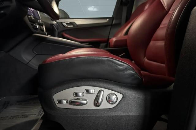 2023 Porsche Macan S
