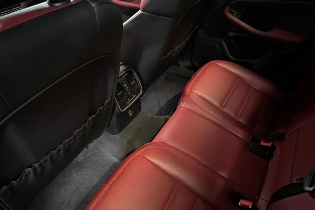 2023 Porsche Macan S