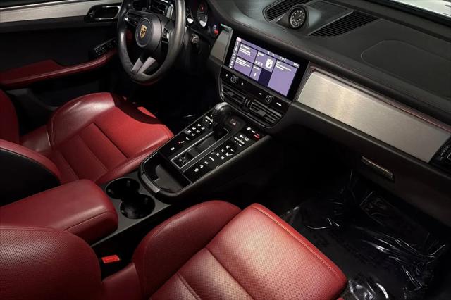 2023 Porsche Macan S