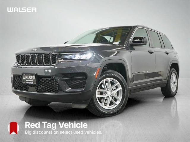 2023 Jeep Grand Cherokee Laredo X 4x4 for sale in Brooklyn Park, MN