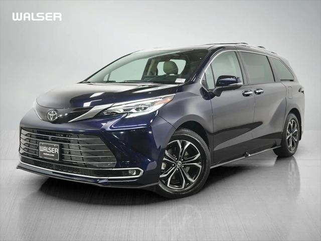 2026 Toyota Sienna Platinum for sale in Bloomington, MN