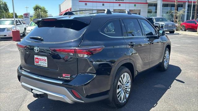 2024 Toyota Highlander Platinum