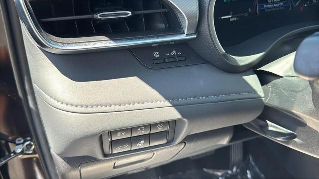 2024 Toyota Highlander Platinum