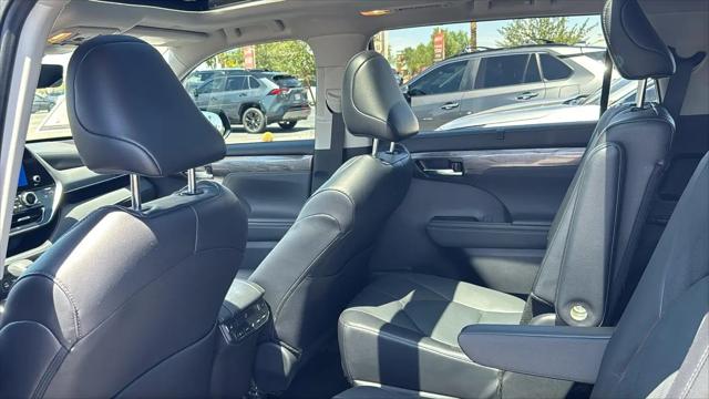 2024 Toyota Highlander Platinum