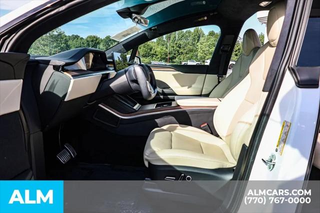 2023 Tesla Model X Standard Range