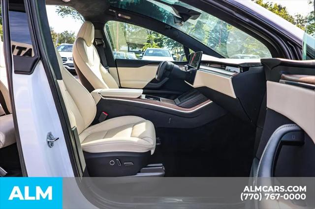 2023 Tesla Model X Standard Range