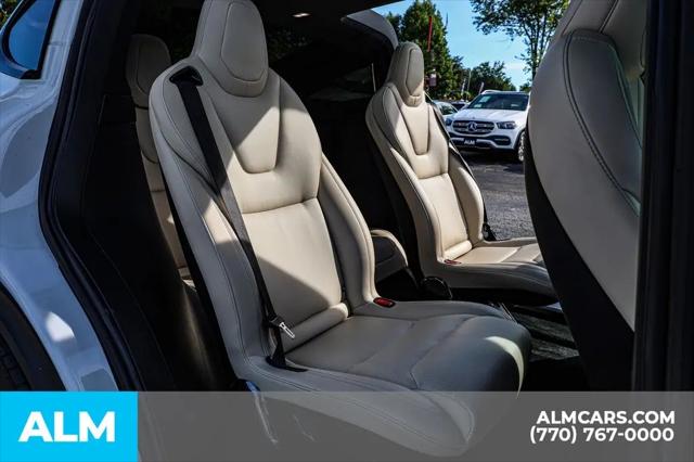 2023 Tesla Model X Standard Range