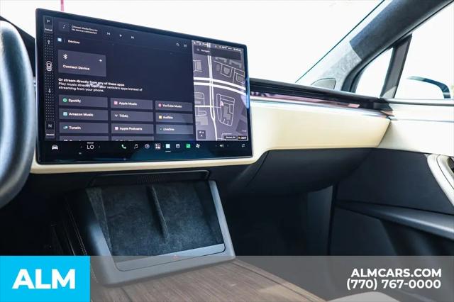 2023 Tesla Model X Standard Range