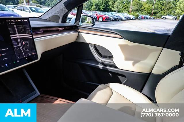 2023 Tesla Model X Standard Range