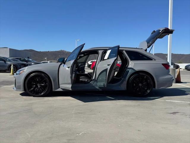 2025 Audi RS 6 Avant Performance quattro tiptronic