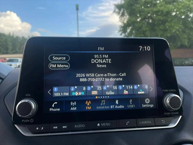 2024 Nissan Sentra SV Xtronic CVT