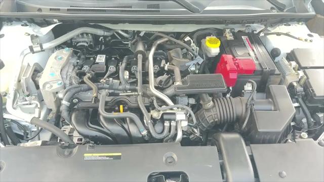 2024 Nissan Sentra SV Xtronic CVT