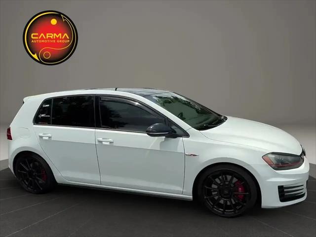 2017 Volkswagen Golf GTI SE 4-Door