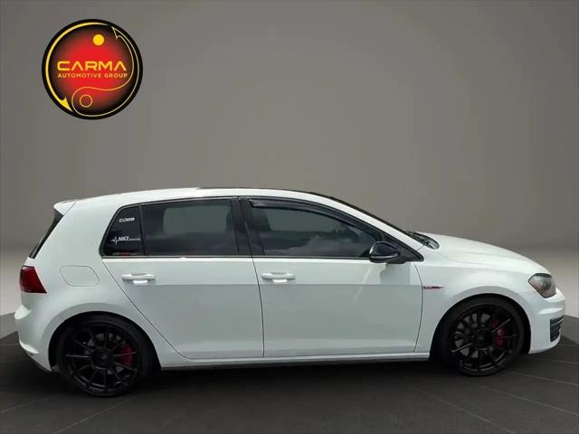 2017 Volkswagen Golf GTI SE 4-Door