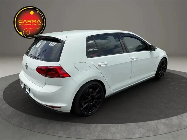 2017 Volkswagen Golf GTI SE 4-Door