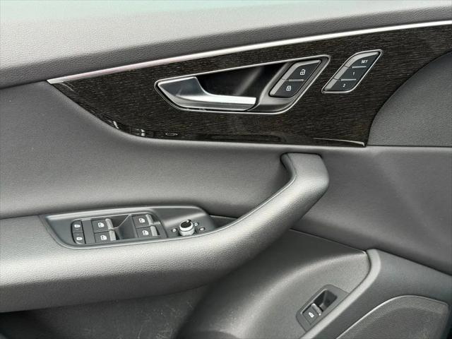 2023 Audi Q7 Premium 55 TFSI quattro Tiptronic