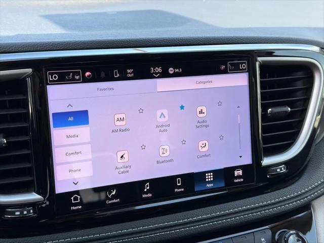 2024 Chrysler Pacifica Touring L AWD