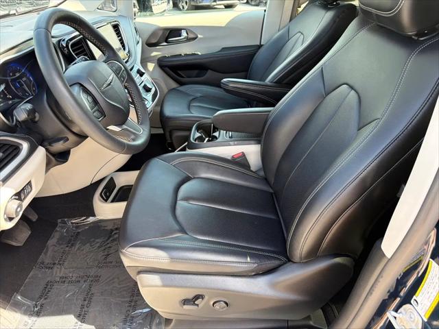 2024 Chrysler Pacifica Touring L AWD