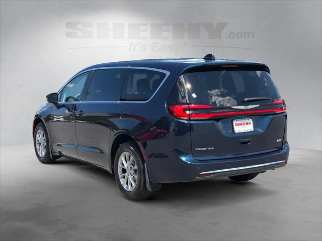 2024 Chrysler Pacifica Touring L AWD