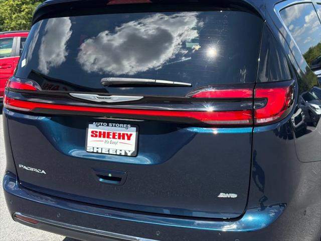 2024 Chrysler Pacifica Touring L AWD