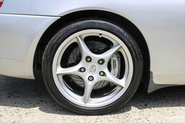 2001 Porsche 911 Carrera