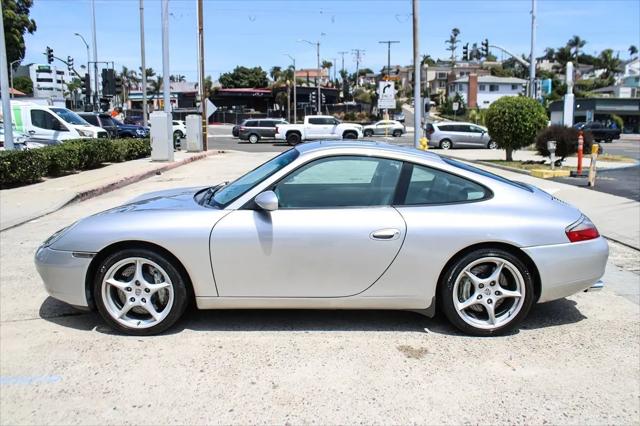 2001 Porsche 911 Carrera