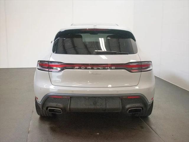 2026 Porsche Macan Macan