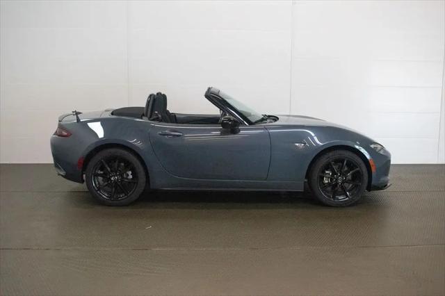 2021 Mazda MX-5 Club