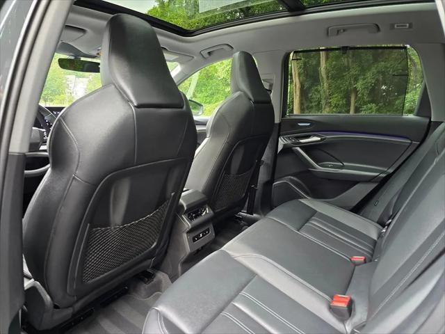 2025 Audi Q6 e-tron Premium Plus quattro