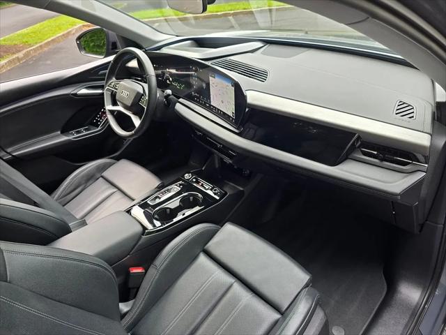 2025 Audi Q6 e-tron Premium Plus quattro