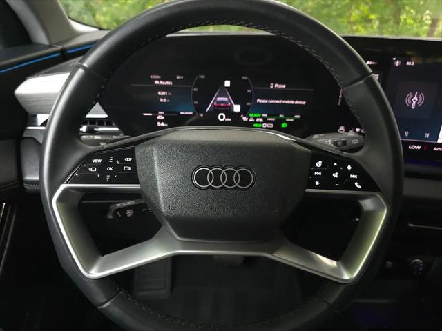 2025 Audi Q6 e-tron Premium Plus quattro