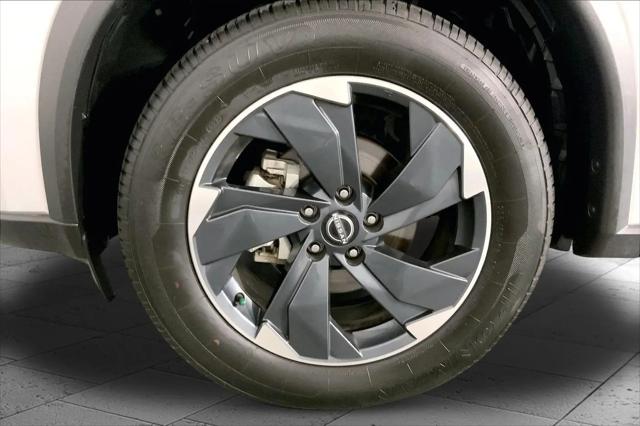 2025 Nissan Rogue SV Intelligent AWD