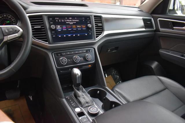 2021 Volkswagen Atlas 3.6L V6 SE w/Technology