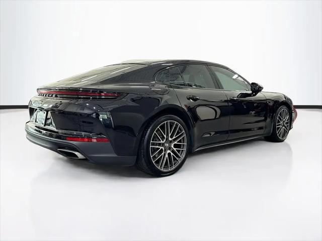 2025 Porsche Panamera 4