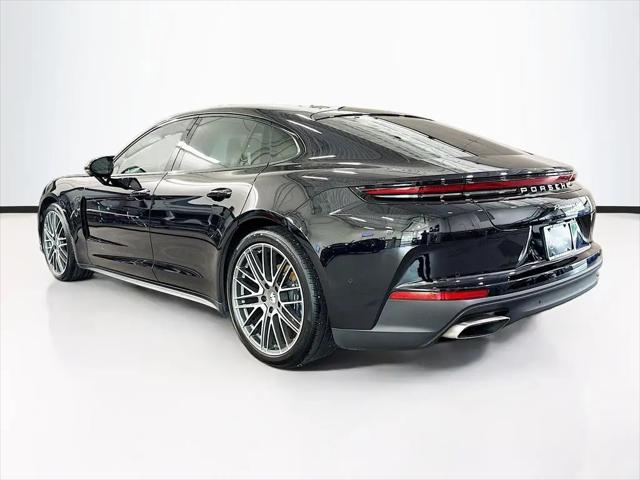 2025 Porsche Panamera 4