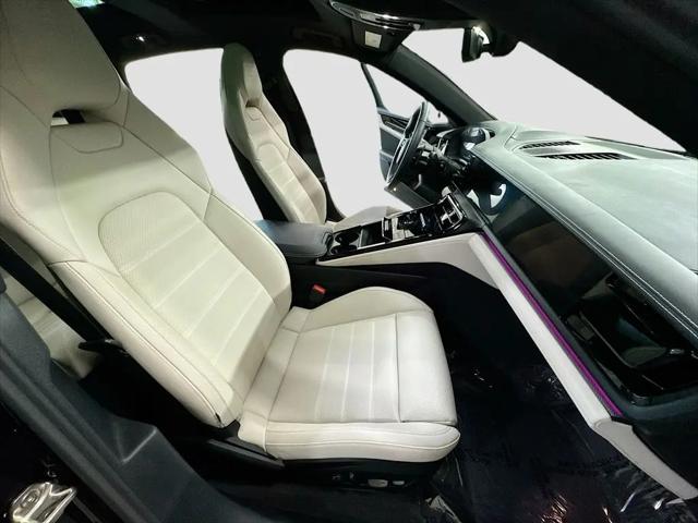 2025 Porsche Panamera 4