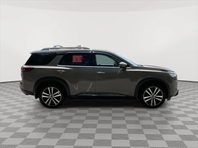 2024 Nissan Pathfinder Platinum 4WD