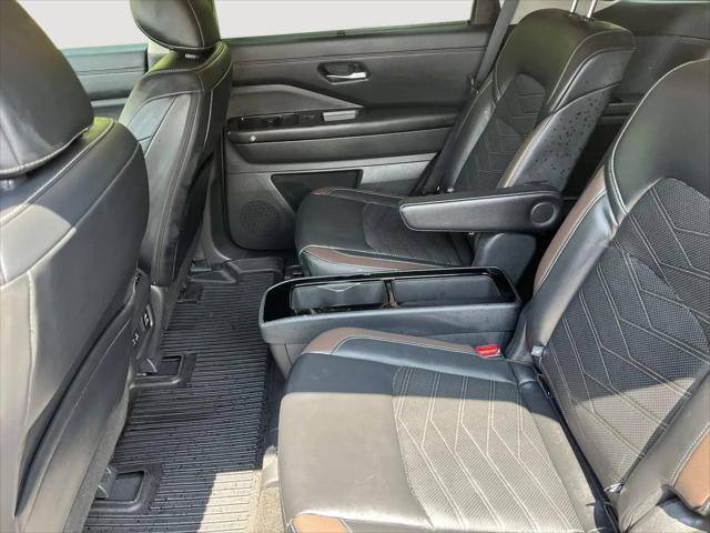 2024 Nissan Pathfinder Platinum 4WD